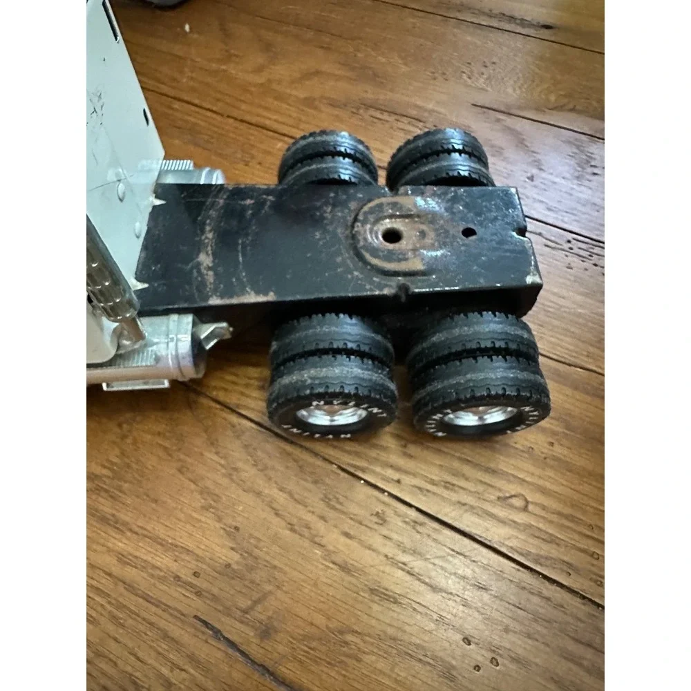 vtg keebler metal‎ 18 wheeler toy